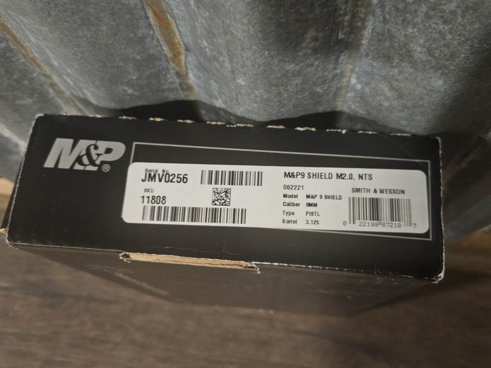 Smith & Wesson M&P9 Shield M2.0 - 9mm Compact Pistol - NIB-img-4