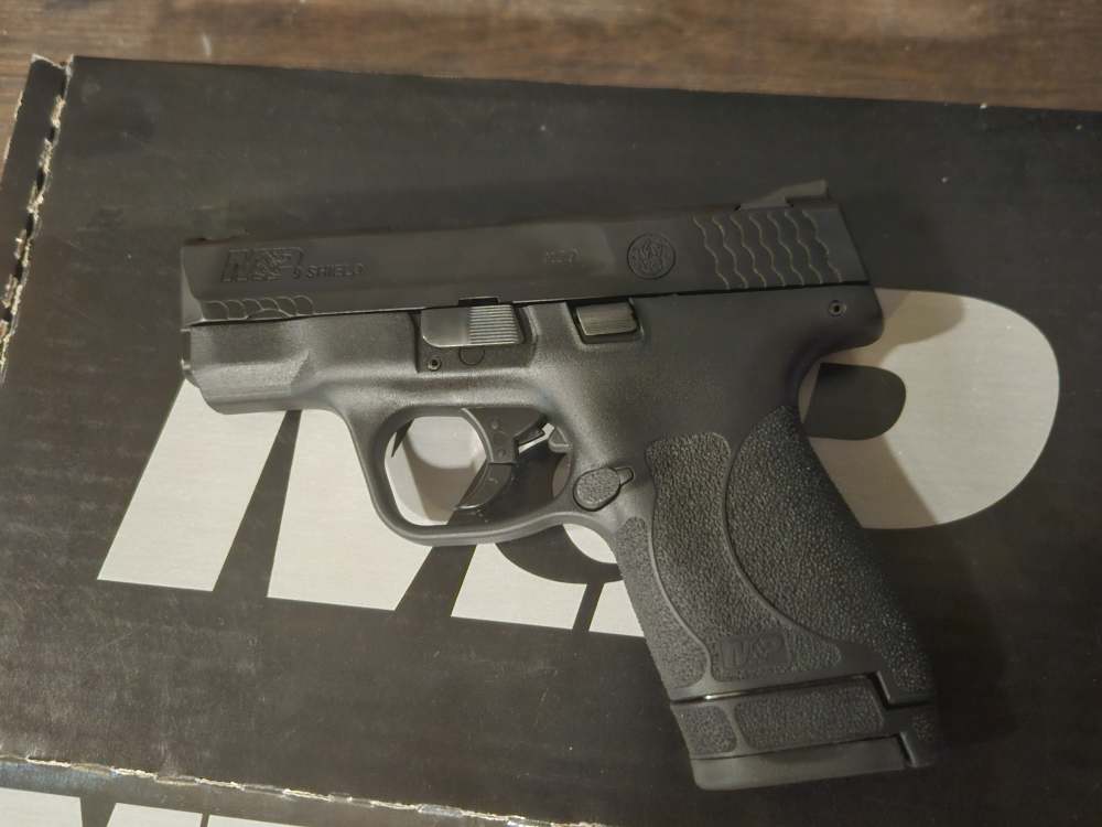 Smith & Wesson M&P9 Shield M2.0 - 9mm Compact Pistol - NIB-img-2