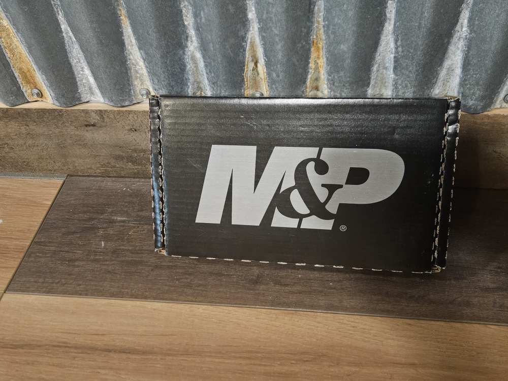 Smith & Wesson M&P9 Shield M2.0 - 9mm Compact Pistol - NIB-img-3