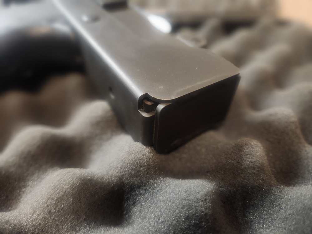 early MPA Masterpiece Arms Defender 9mm SIDE CHARGING HANDLE MAC 10 mpa30-img-9