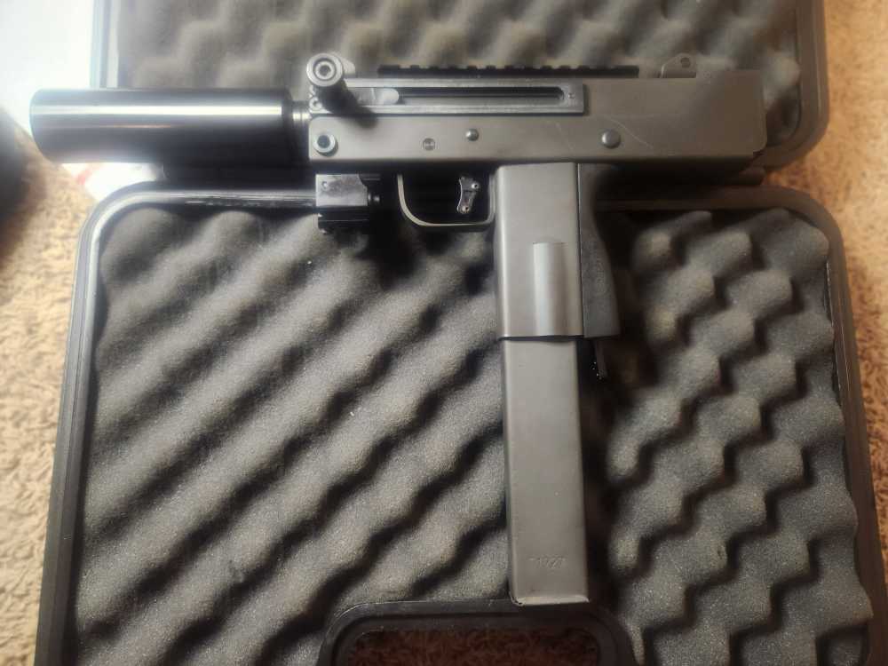 early MPA Masterpiece Arms Defender 9mm SIDE CHARGING HANDLE MAC 10 mpa30-img-6