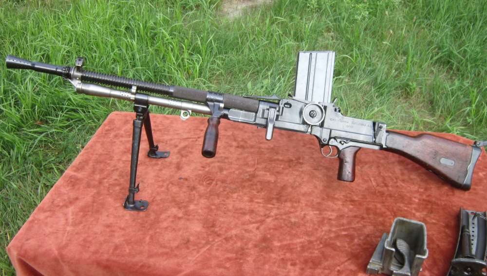 Czech VZ ZB-30 parts kit w/good Orig Barrel, mag, loader, bipod, monopod-img-0