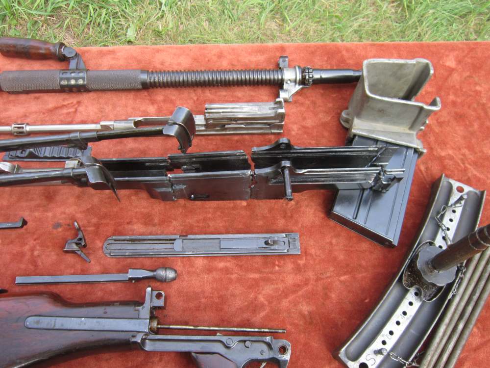 Czech VZ ZB-30 parts kit w/good Orig Barrel, mag, loader, bipod, monopod-img-33