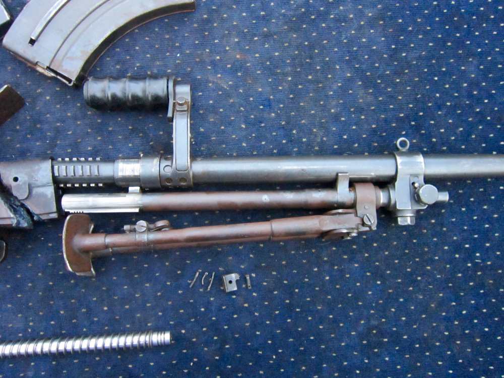 WW2 Vickers Berthier LMG parts kit, good barrel, bipod, mags,payments avail-img-5