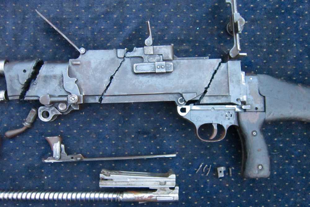WW2 Vickers Berthier LMG parts kit, good barrel, bipod, mags,payments avail-img-16