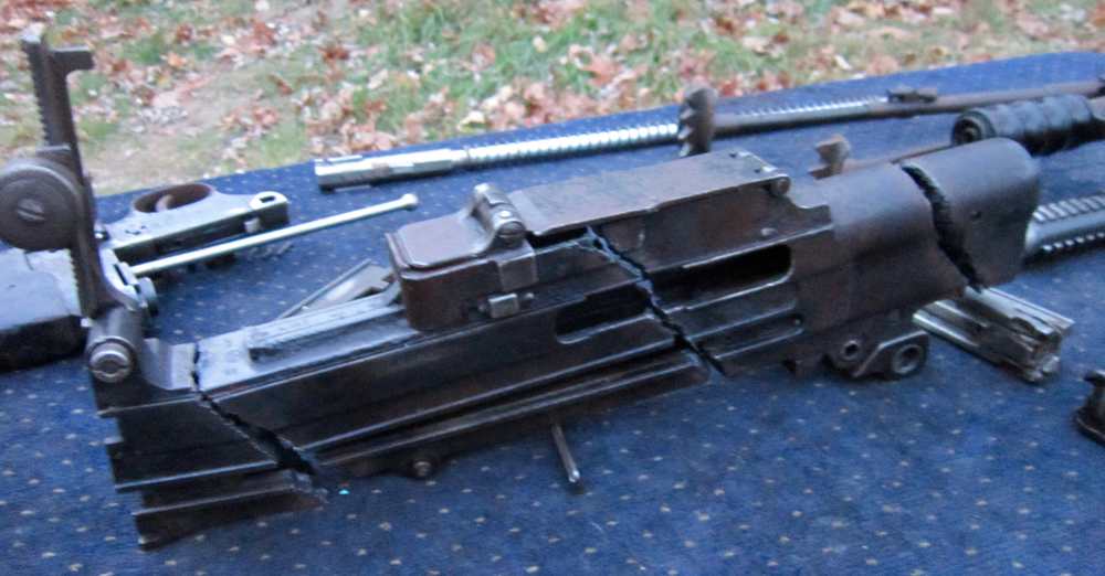 WW2 Vickers Berthier LMG parts kit, good barrel, bipod, mags,payments avail-img-36