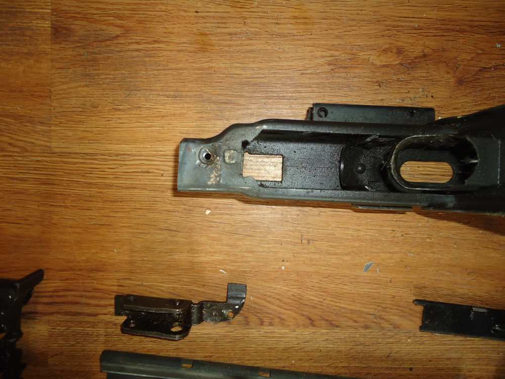 mg42/m53 parts kit excellent with long cut shroud bakelite stock-img-4