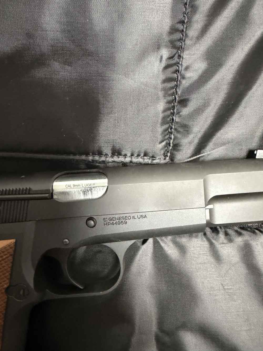 Springfield SA-35, 9mm, 4.7", 15 Rds-img-2