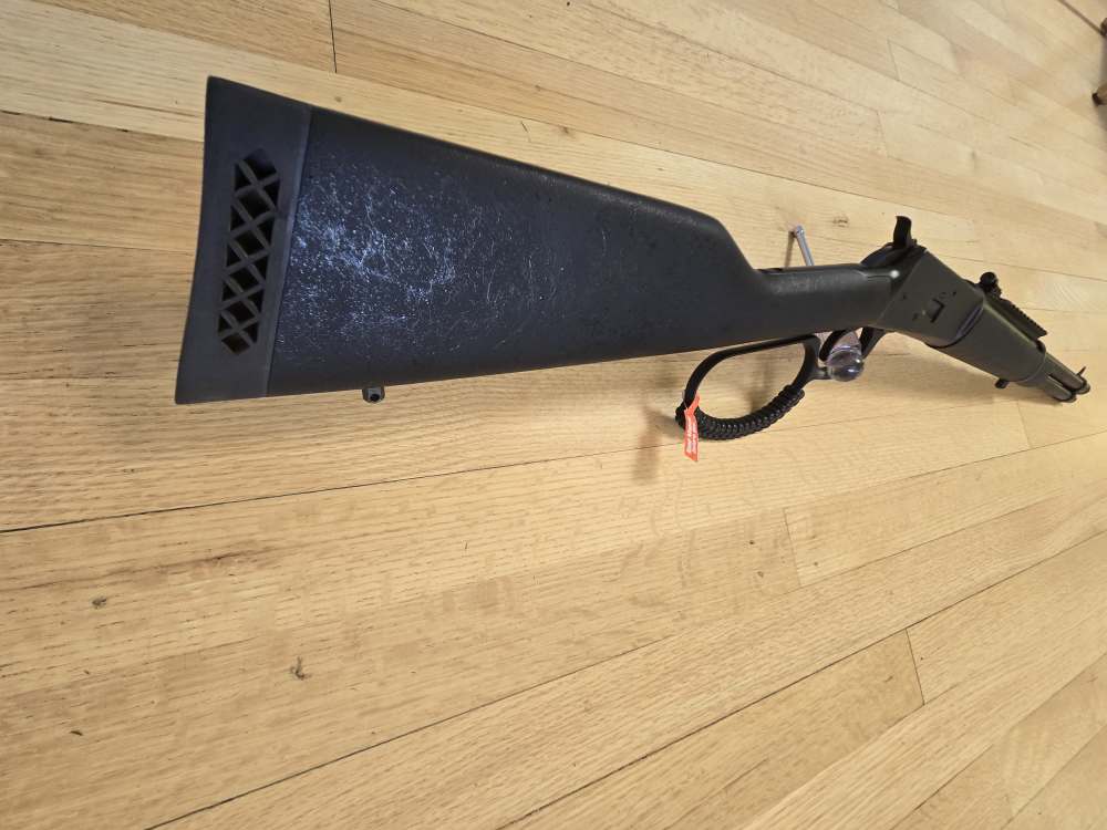 Rossi R92 8+1 lever rifle in 357 Mag-img-6