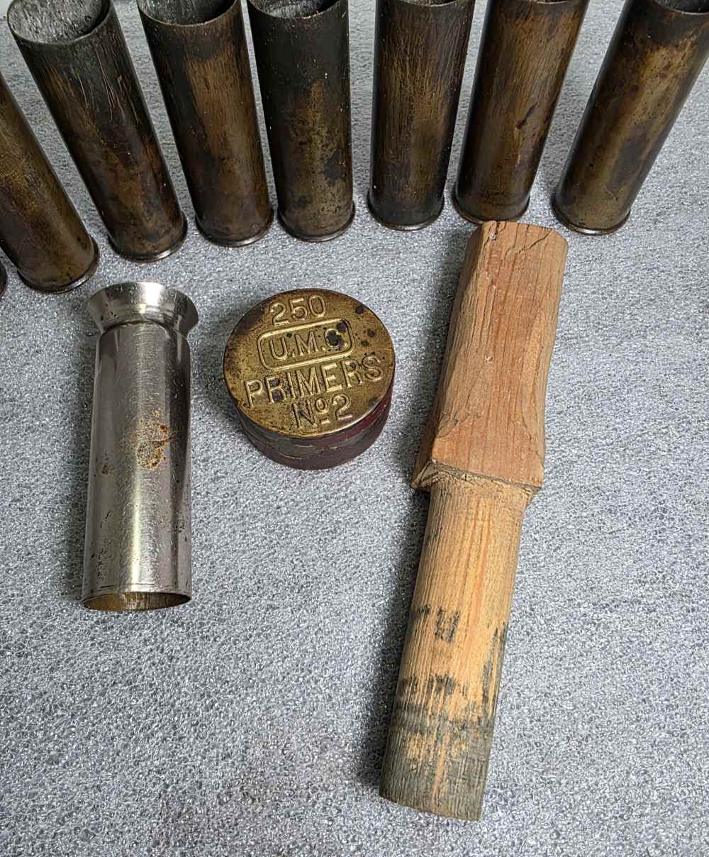 Set of 8 Brass Winchester No. 10 Shotshells With Extras-img-3