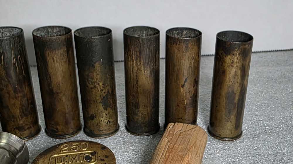 Set of 8 Brass Winchester No. 10 Shotshells With Extras-img-2