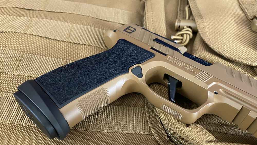 Sig Sauer P365- DH3 AXG 9MM 17+1 & 21+1 3.7" - 3 months layaway -img-2