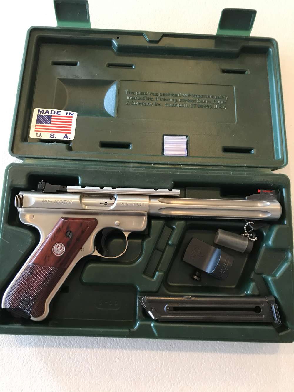 RUGER MKIII HUNTER 22LR W/BURRIS FASTFIRE II USED!-img-1