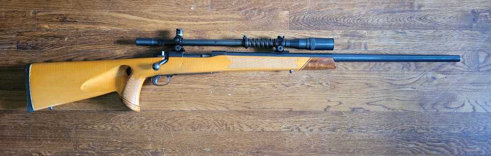 Winchester Model 70 Pre-64 Heavy Varmint .220 Swift Malcom 8x scope-img-0
