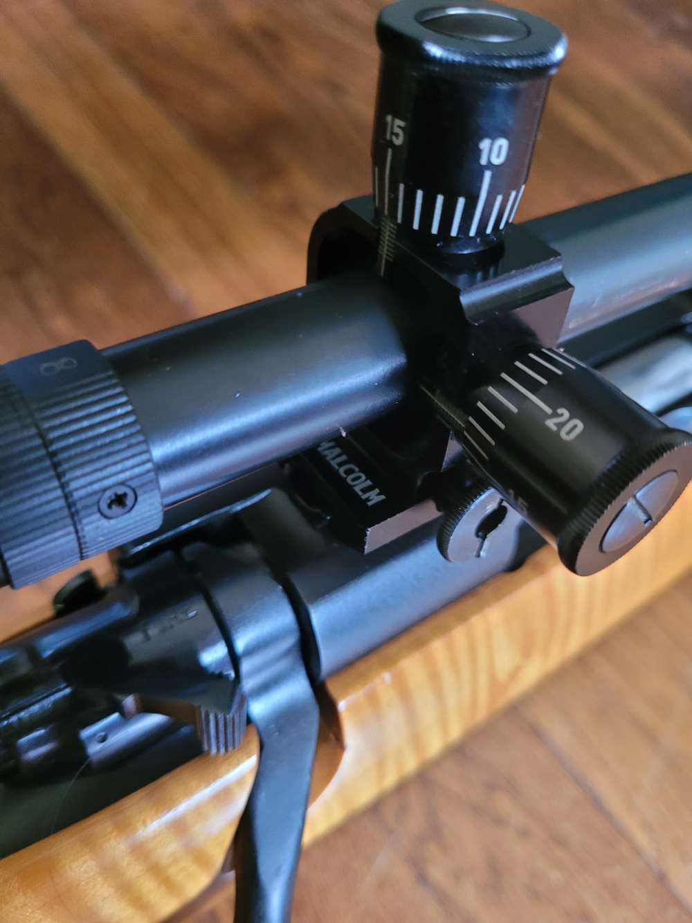 Winchester Model 70 Pre-64 Heavy Varmint .220 Swift Malcom 8x scope-img-9