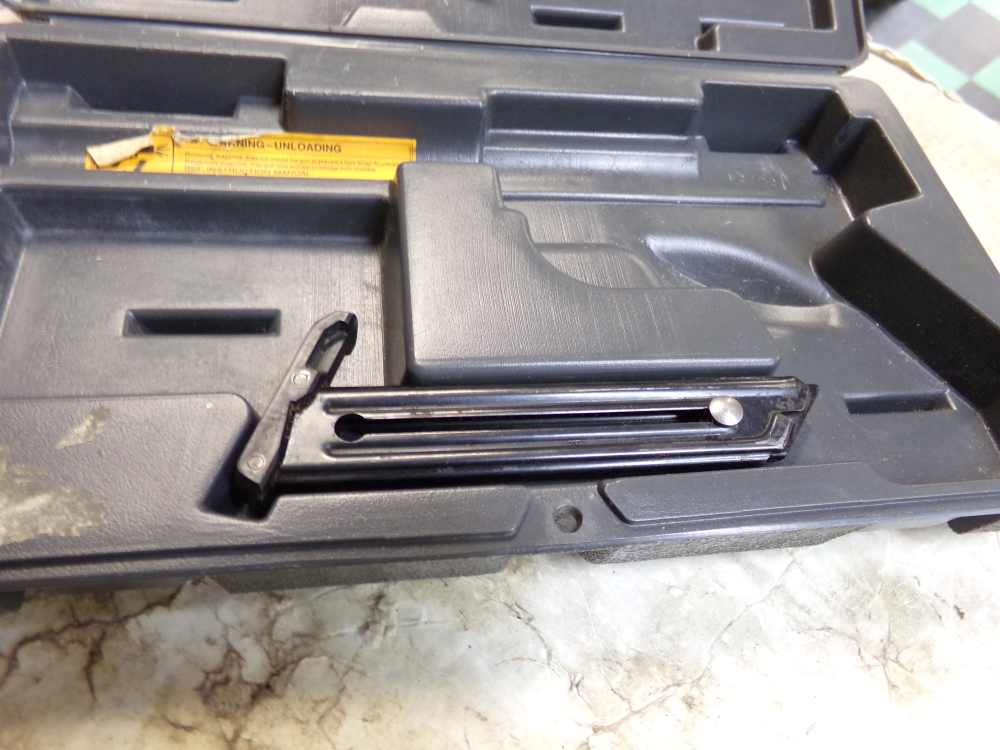 Used Ruger Mark II 22/45 Pistol with a 5 1/4" barrel & original box-img-9