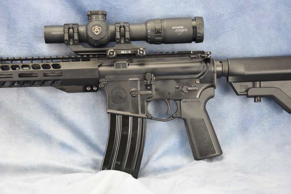 Radical Firearm FR16 Socom 16" HBAR .300 blackout w/ 1-8 tactical scope NIB-img-37