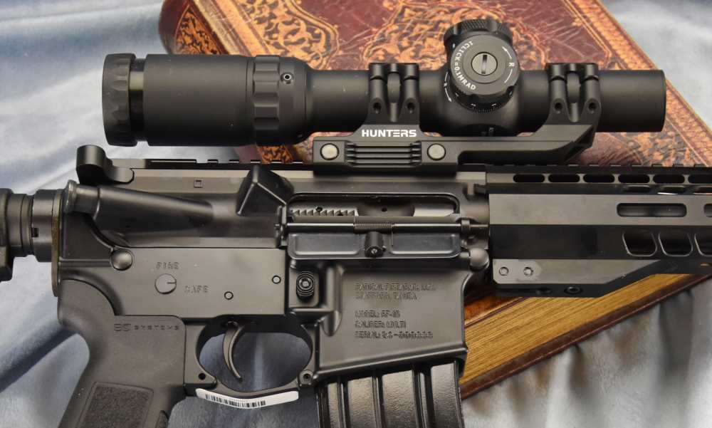 Radical Firearm FR16 Socom 16" HBAR .300 blackout w/ 1-8 tactical scope NIB-img-6