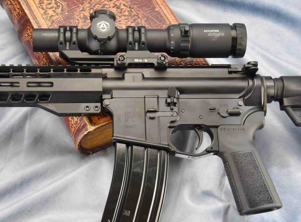 Radical Firearm FR16 Socom 16" HBAR .300 blackout w/ 1-8 tactical scope NIB-img-27
