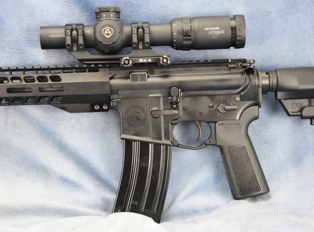 Radical Firearm FR16 Socom 16" HBAR .300 blackout w/ 1-8 tactical scope NIB-img-36