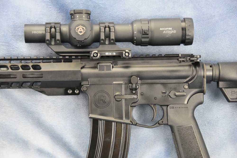 Radical Firearm FR16 Socom 16" HBAR .300 blackout w/ 1-8 tactical scope NIB-img-35