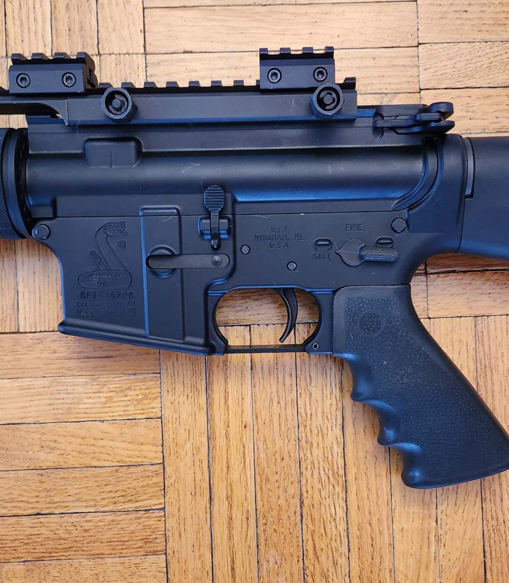 Bushmaster Predator XM15 223/5.56 AR15-img-3