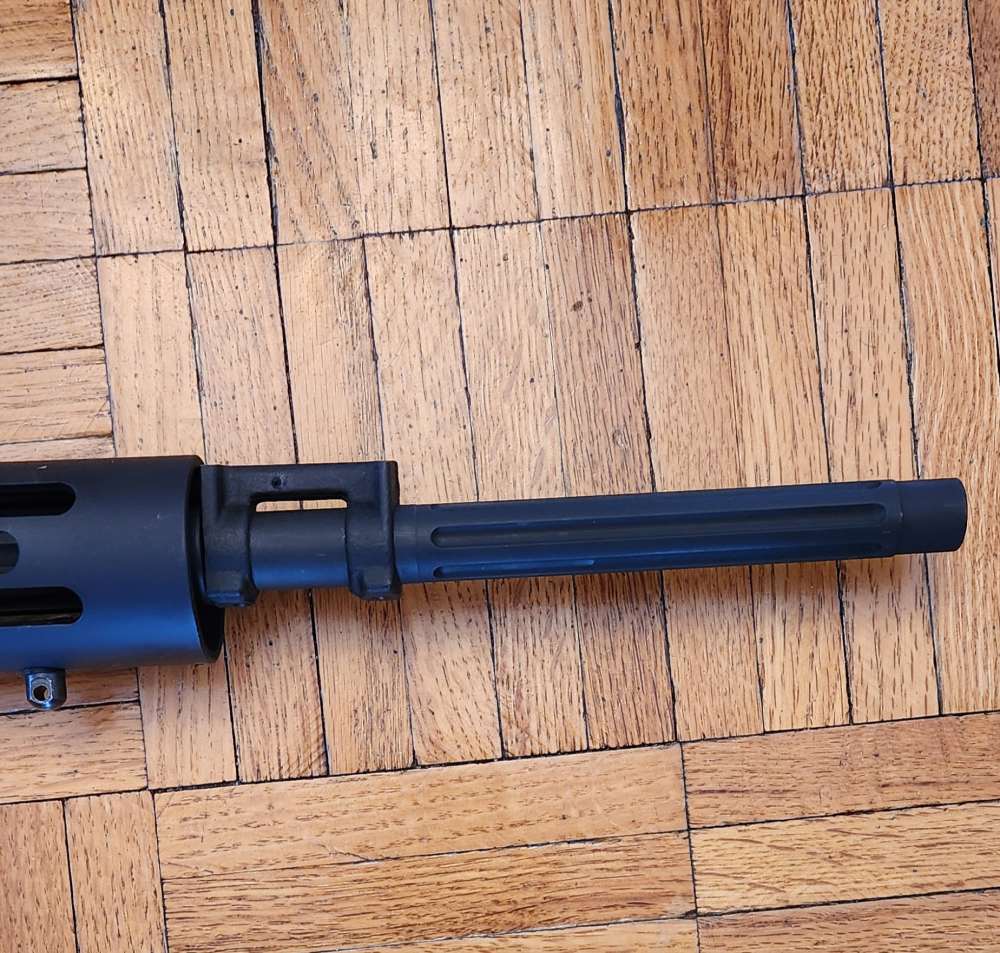 Bushmaster Predator XM15 223/5.56 AR15-img-13