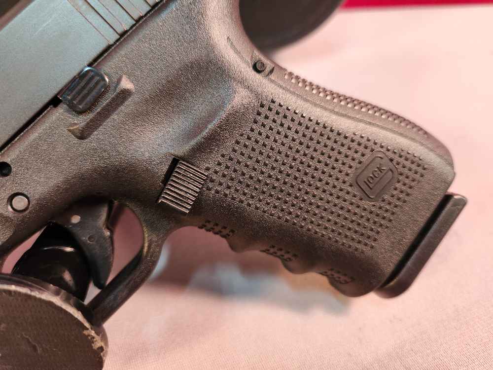 *POLICE TRADE IN* GLOCK 23 GEN4 40S&W USED! PENNY AUCTION!-img-1