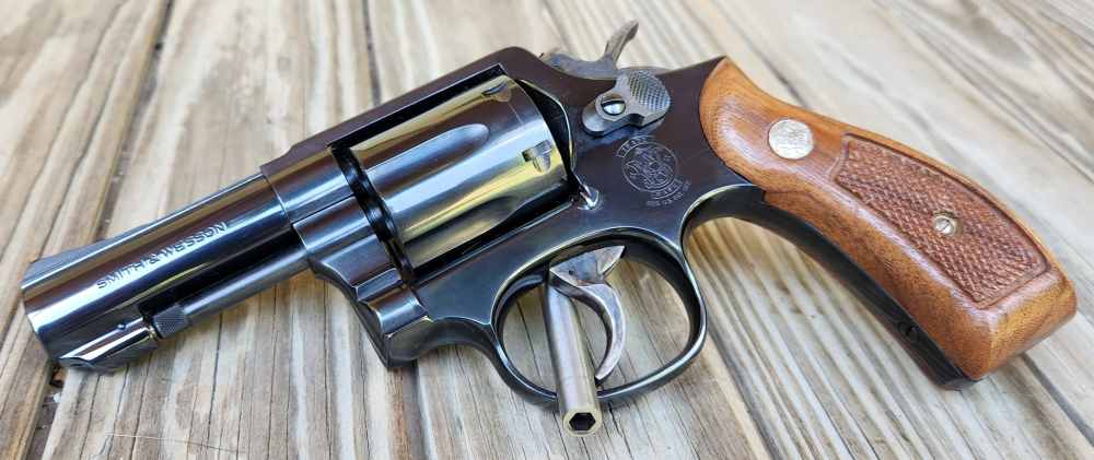 Scarce Smith & Wesson Model 13-4 357 Mag 3" Blue S&W -img-0