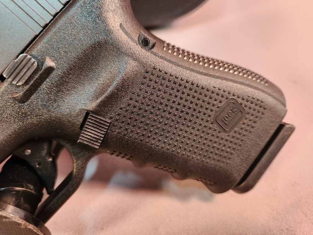 *POLICE TRADE IN* GLOCK 23 GEN4 40S&W USED! PENNY AUCTION!-img-1