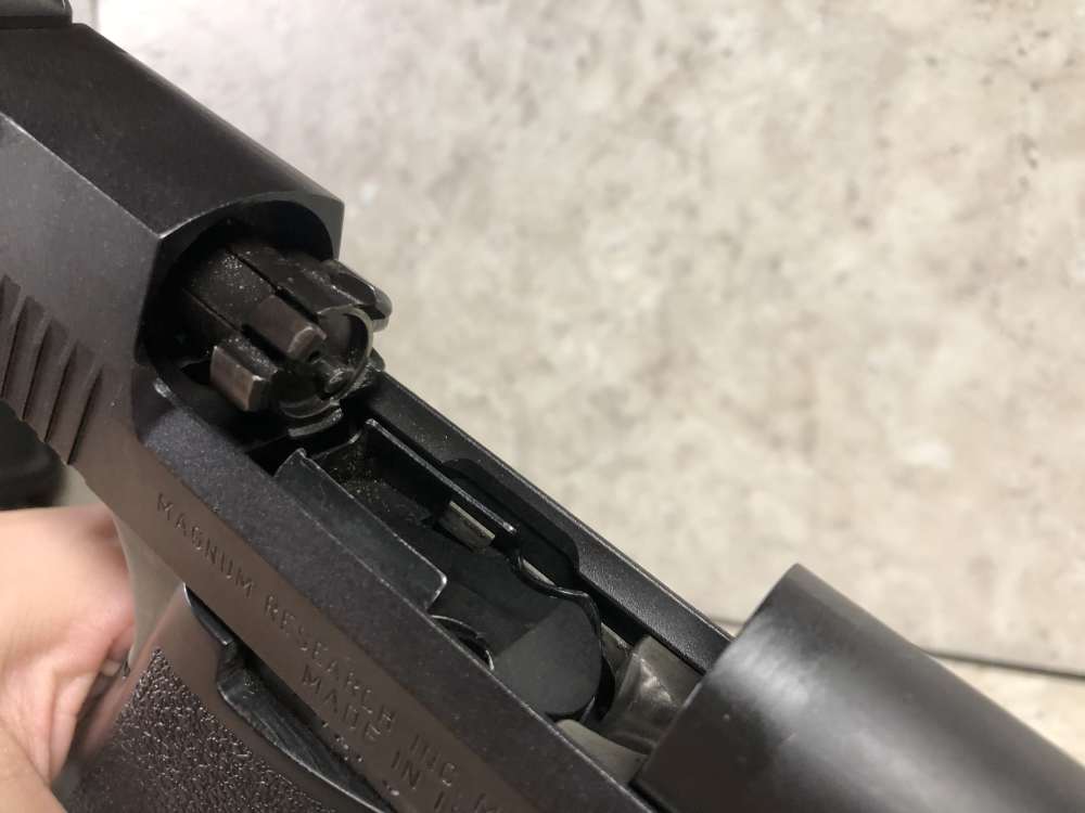 IMI Magnum Research Desert Eagle .44 Magnum Pistol-img-11