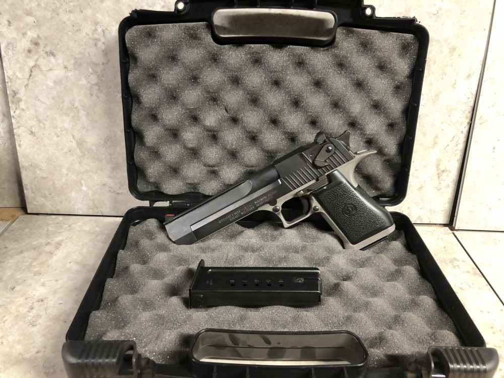 IMI Magnum Research Desert Eagle .44 Magnum Pistol-img-12