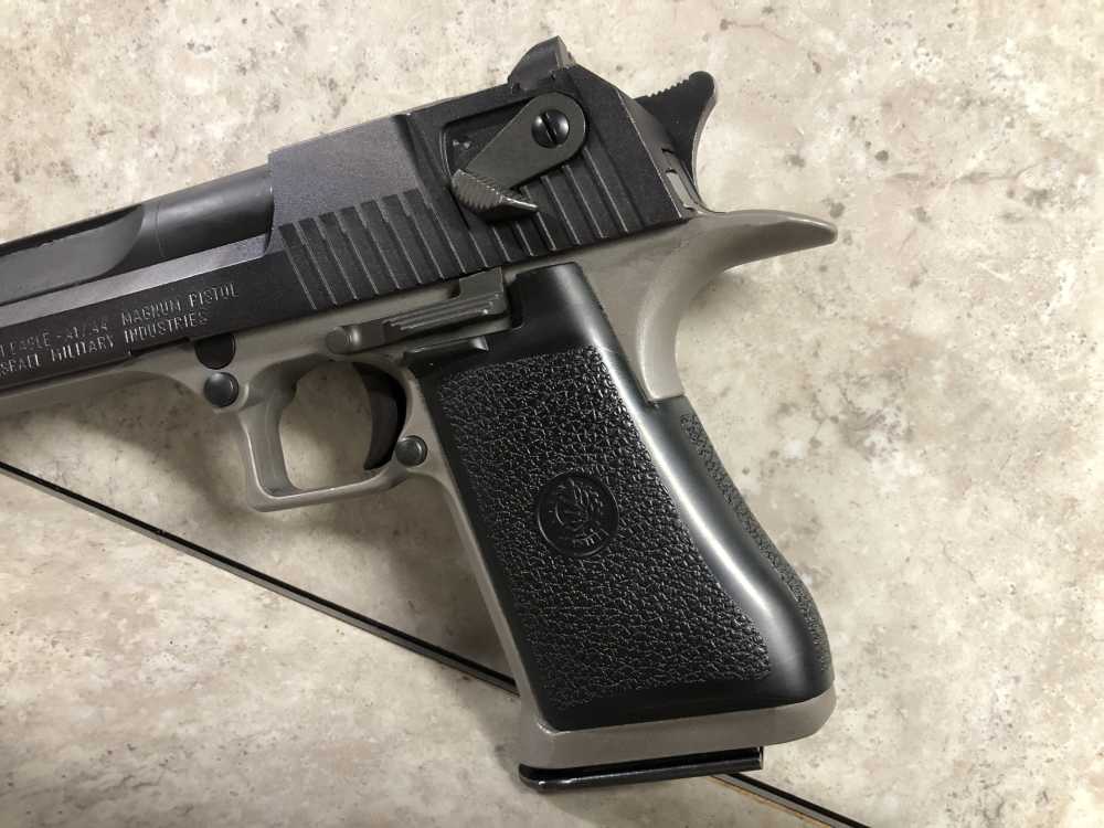 IMI Magnum Research Desert Eagle .44 Magnum Pistol-img-2