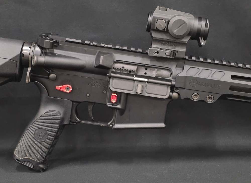 Armalite M15 5.56mm Nato comes with Optic -img-10