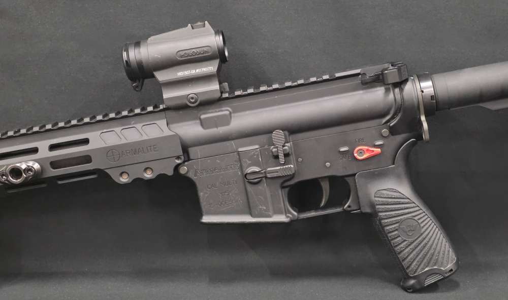 Armalite M15 5.56mm Nato comes with Optic -img-3