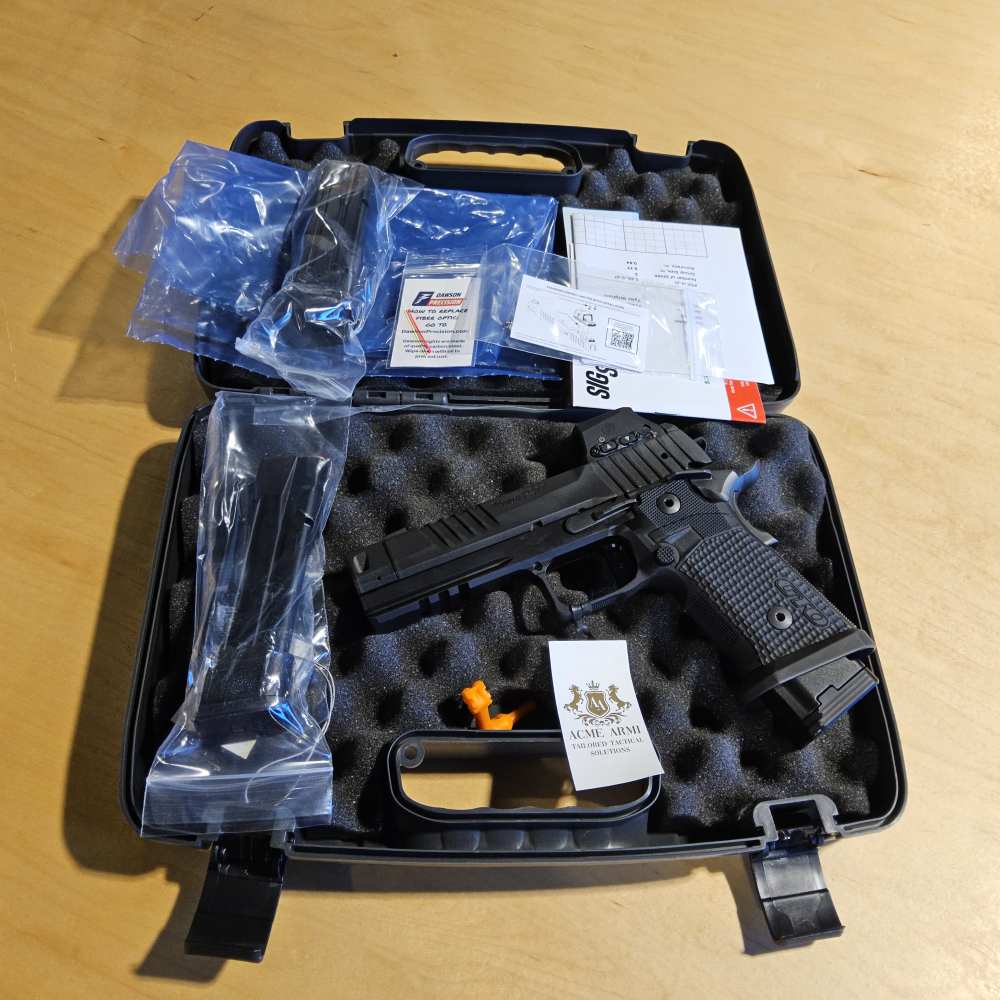 Sig Sauer P211 GTO with Remeo X-img-1
