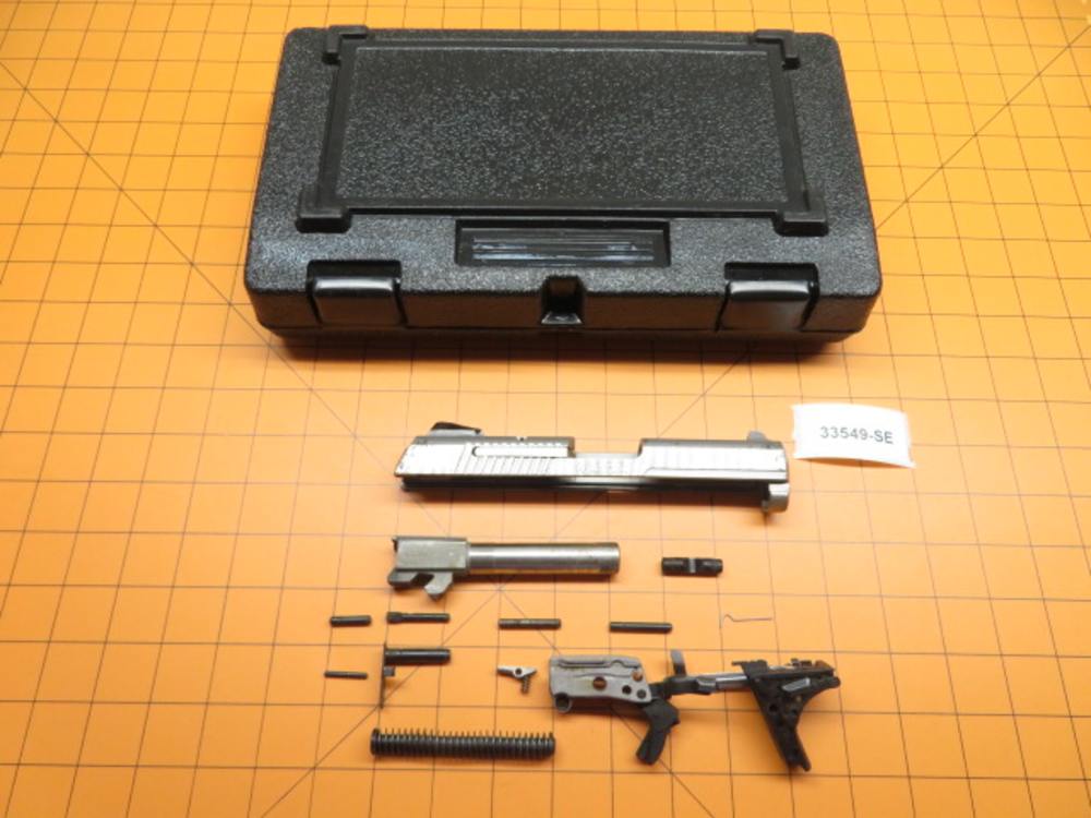 Ruger SR9 w/Hard Case 9mm Repair Parts #33549-SE-img-1