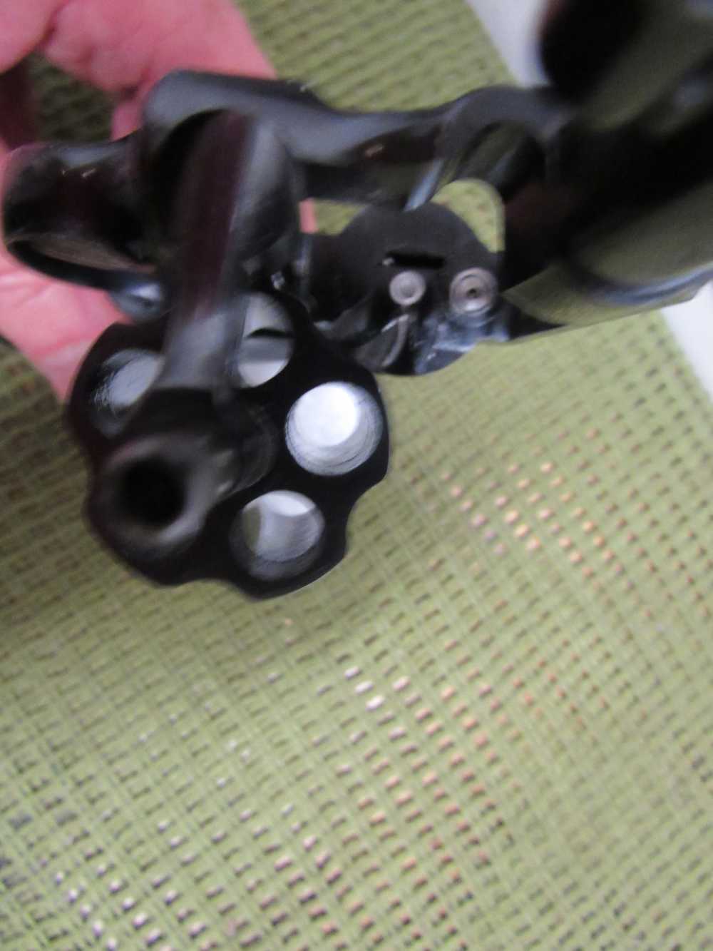 Smith & Wesson S&W Model 37 Airweight .38 Spl 2" DA/SA Revolver 1961-img-22
