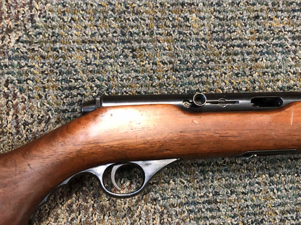 Mossberg 152 22LR RIfle  Folding Fore Grip-img-2