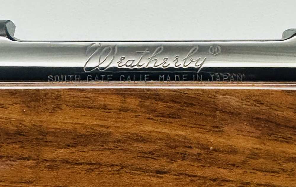 Weatherby Mark V - .300 Weatherby Magnum - 24" Bbl - Wood stock - No Res-img-12