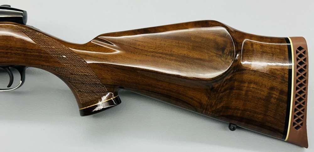 Weatherby Mark V - .300 Weatherby Magnum - 24" Bbl - Wood stock - No Res-img-6
