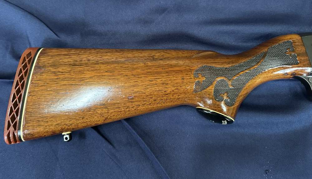 1969 Ithaca Model 37 Featherlight 12-gauge pump action shotgun-img-1
