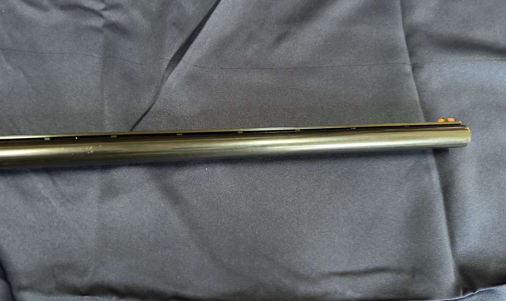 1969 Ithaca Model 37 Featherlight 12-gauge pump action shotgun-img-4