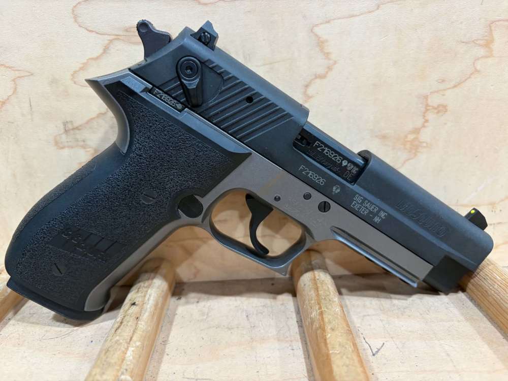 SIG SAUER MOSQUITO 22LR 30370-img-1