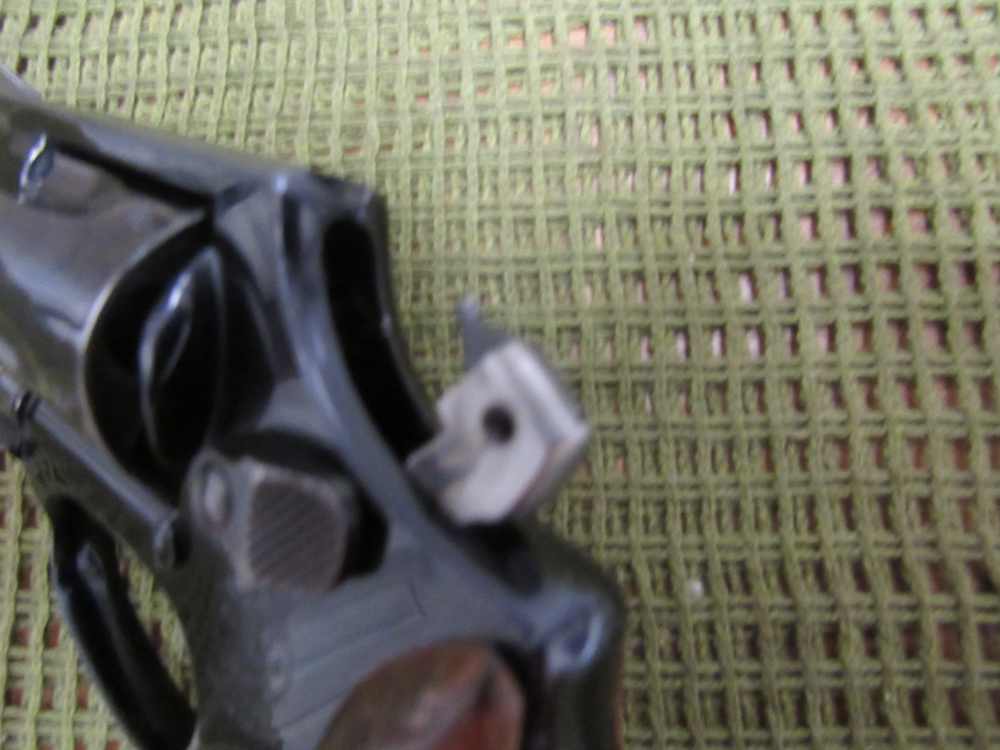 Smith & Wesson S&W Model 37 Airweight .38 Spl 2" DA/SA Revolver, 1989 Bobed-img-17