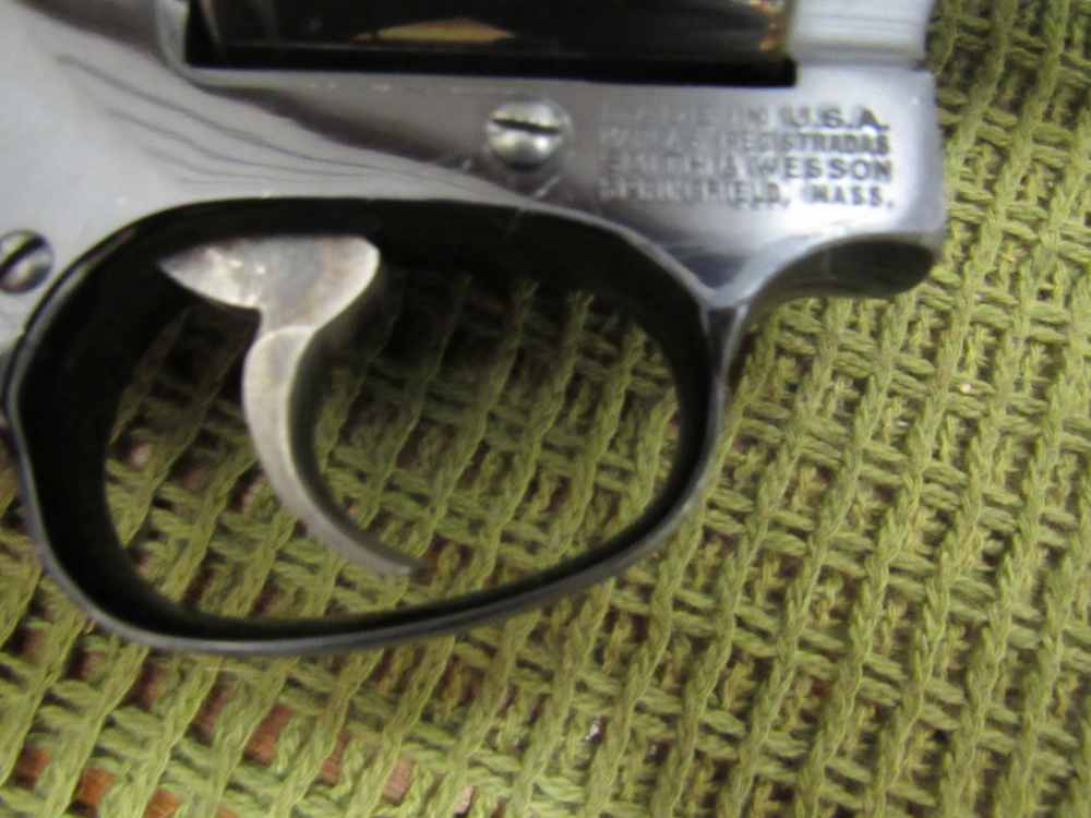 Smith & Wesson S&W Model 37 Airweight .38 Spl 2" DA/SA Revolver, 1989 Bobed-img-12