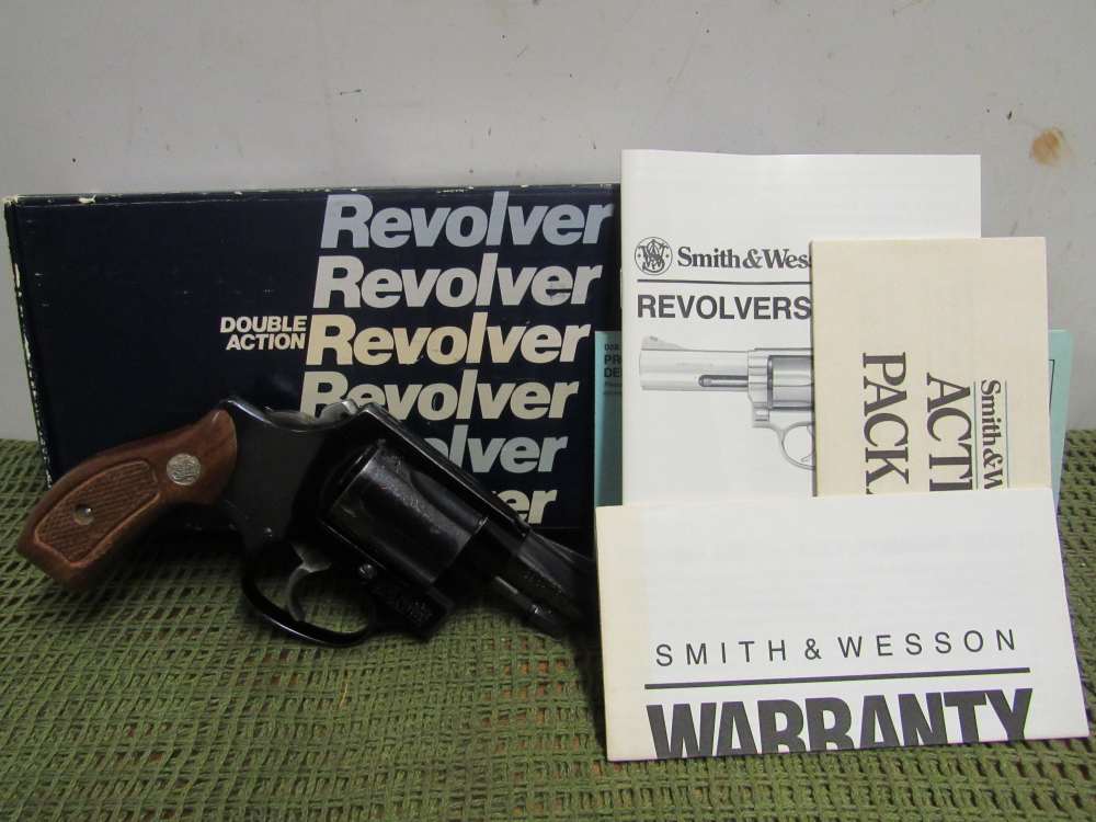 Smith & Wesson S&W Model 37 Airweight .38 Spl 2" DA/SA Revolver, 1989 Bobed-img-0