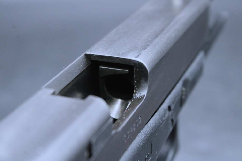 Glock G22 Gen 2 .40 S&W-img-21