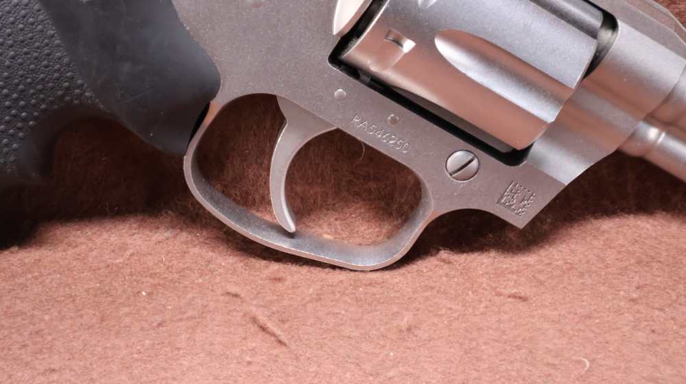 Colt Cobra 38 SPL & +P 5 Shot DA/SA 2.125" BRL VG Bore-img-3