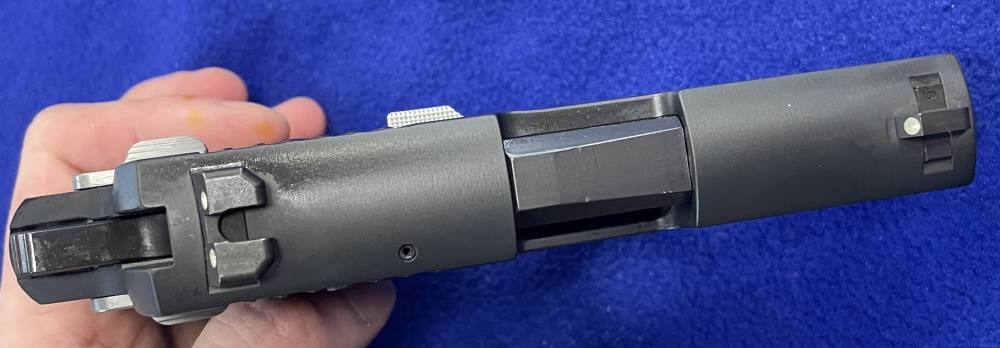 SIG Sauer P938 9mm Micro-Compact Pistol – with Case & 3 Magazines-img-9